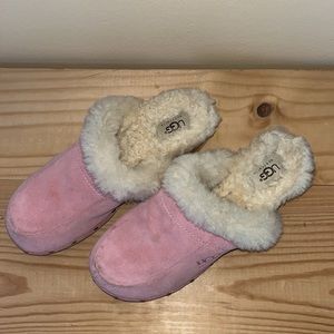 UGG Australia Kalie 5426 Wooden Clogs size 7 Pink Suede Shearling Lined Shoes